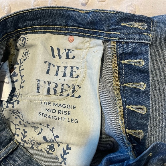 Womens We the Free Jeans distressed cropped straight leg 29 - Picture 3 of 5